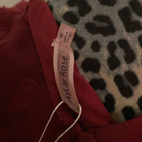 Skyler Rose Dress Medium NWT - Picture 9 of 9